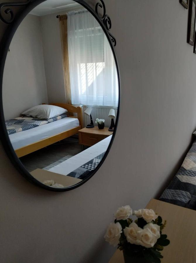 Ariana Apartman 克拉古耶瓦茨 外观 照片