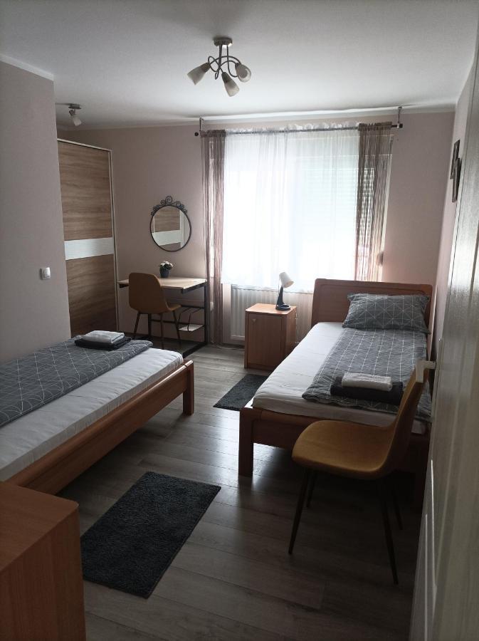 Ariana Apartman 克拉古耶瓦茨 外观 照片